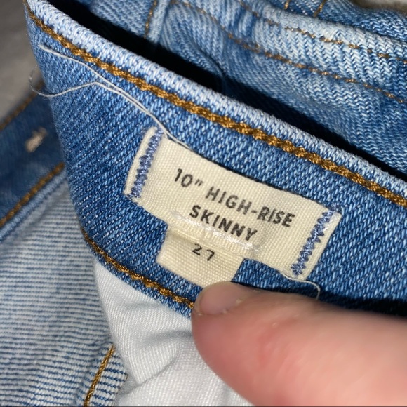Madewell High-Rise Skinny Jeans - Picture 9 of 9